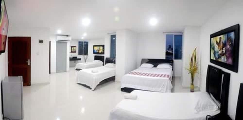 Hotel Intersuites Barranquilla  Exterior foto